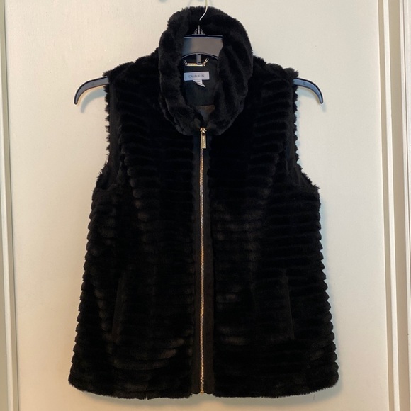 Calvin Klein Jackets & Blazers - Black Calvin Klein Faux Fur zip up vest with pockets. Size S